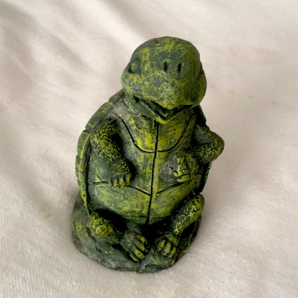 Hand made clay Turtle Figure - Picture 2 of 10